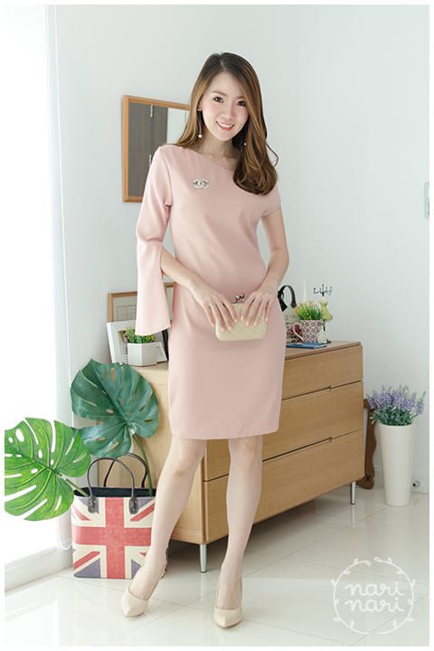 ND064 Off-Shoulder Dress – Nude Pink