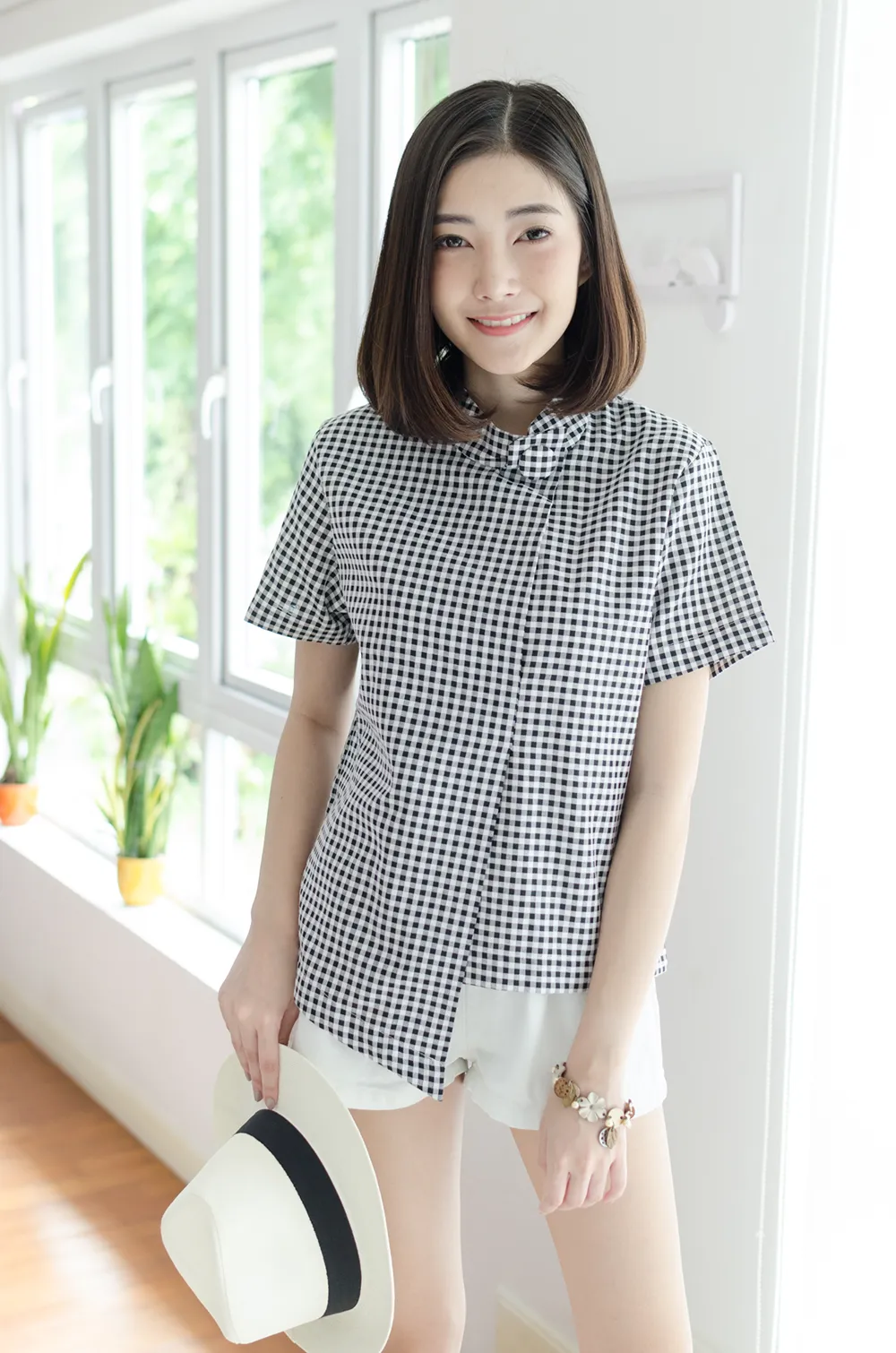 NT500 Asym Checkered Crop Top – Black
