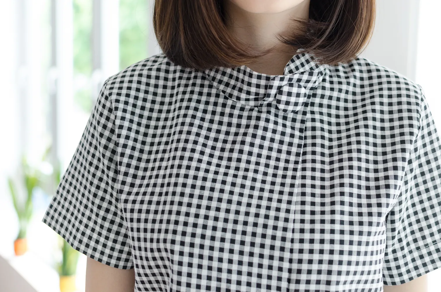 NT500 Asym Checkered Crop Top – Black - Image 2