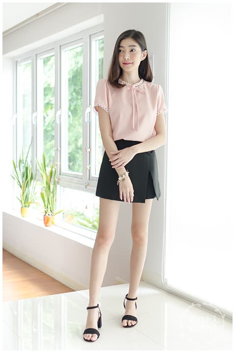 NT852 Ring Collar Blouse – Faded Pink - Image 4