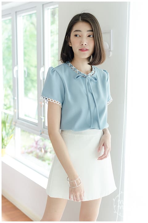 NT852 Ring Collar Blouse – Blue - Image 7