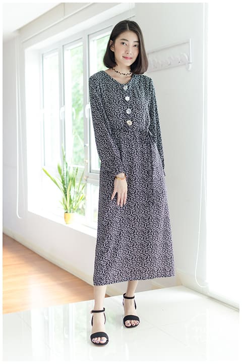 ND098 Button Floral Maxi Dress – Black - Image 5