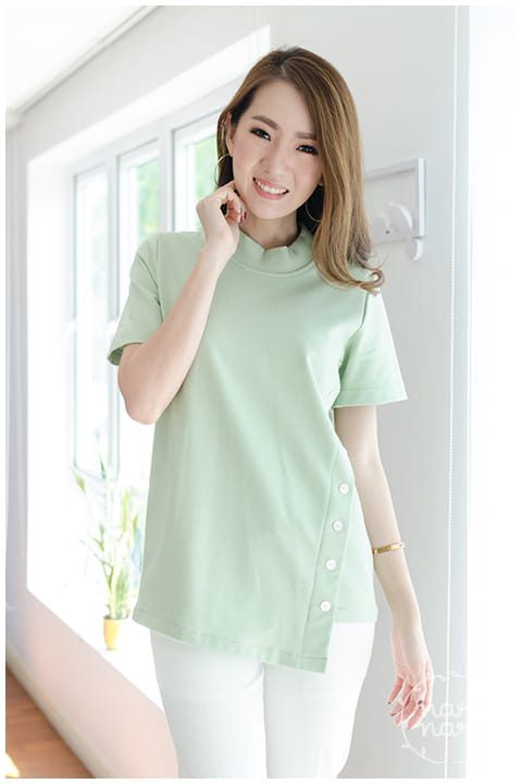 NT709 Sided Button Top – Pastel Mint