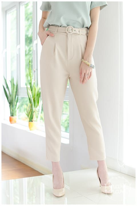 NP051 High-Waist Crop Trousers – Cream