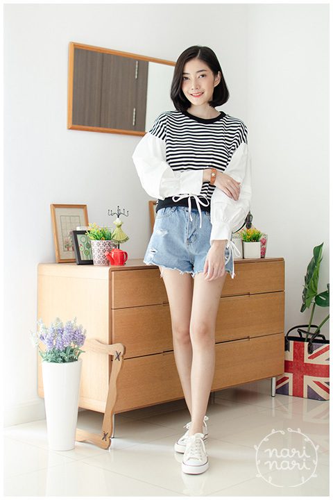 NT1434 Puff Sleeve Striped Crop Top – Black and White - Image 5