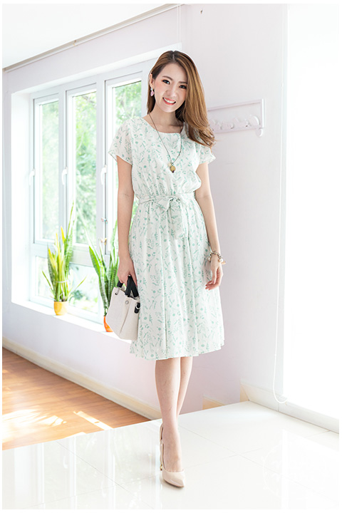ND186 Floral Short Sleeve Dress – Pale Green