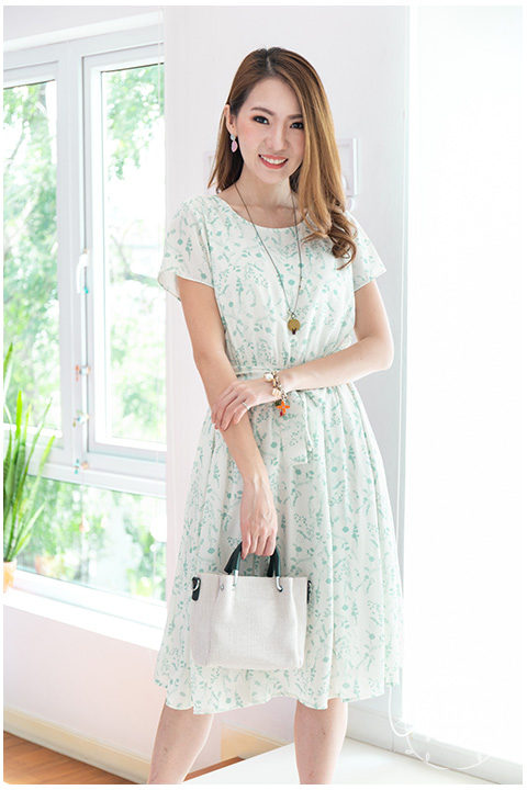 ND186 Floral Short Sleeve Dress – Pale Green - Image 6