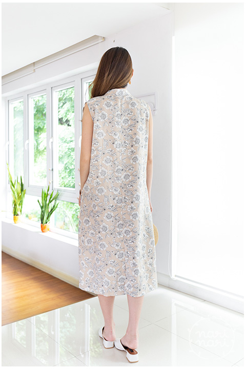 ND225 Flower Sleeveless Cotton Dress – Cream - Image 9