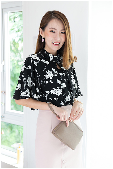 NT1860 Butterfly Sleeve Front Cut Blouse – Black - Image 5