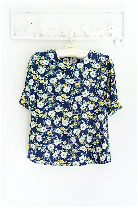NT1712 Floral Button Sleeve Blouse – Navy