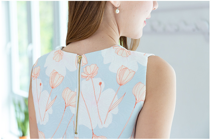 NT2046 Graphic Sleeveless Top – Sky Blue - Image 2