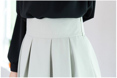 Alternative view of NK085 High Waist Twist Skirt – Smoke Grey