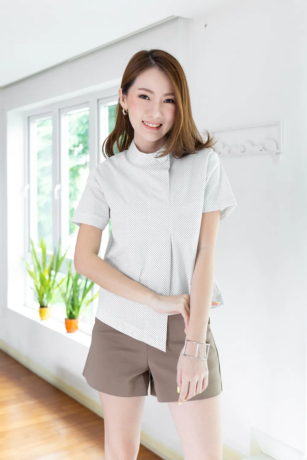 NT500 Asym Dot Crop Top – White - Image 5