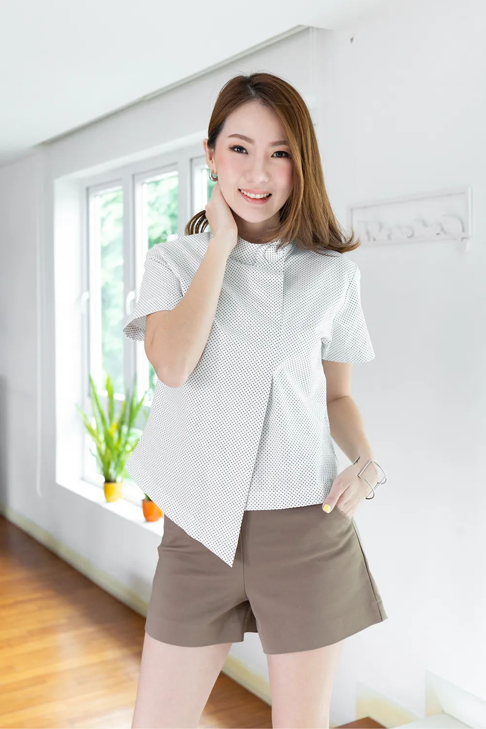 NT500 Asym Dot Crop Top – White - Image 7