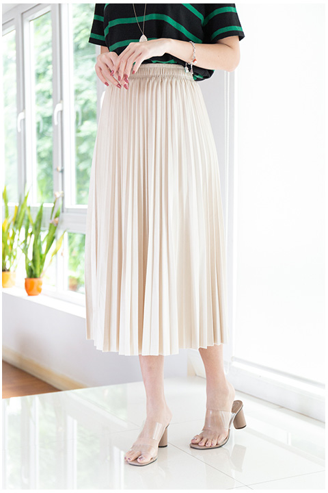 NK086 AW Pleated Skirt – Cream - Image 2