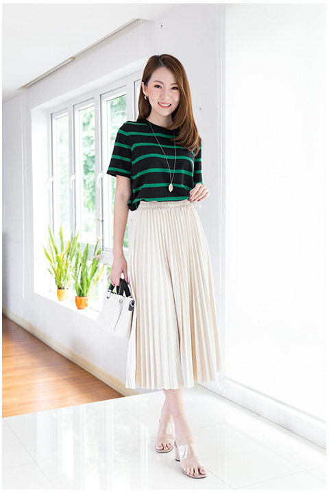 NK086 AW Pleated Skirt – Cream - Image 5