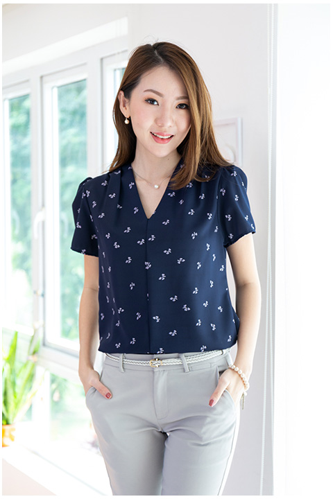 MT0601 V-Collar Floral Blouse – Navy - Image 5