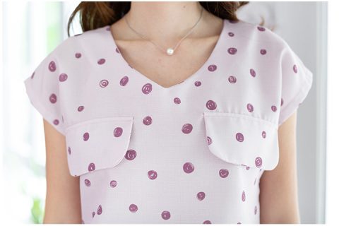 Alternative view of MT1900 Front Flap Sleeveless Blouse – Light Pink