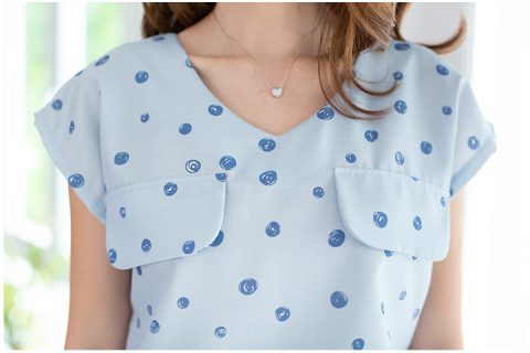 Alternative view of MT1900 Front Flap Sleeveless Blouse – Light Blue