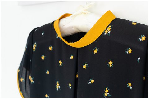 Alternative view of NT2224 Band Collar Twist Front Blouse – Black