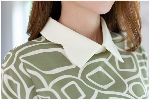 Alternative view of MT2901 Point Scallop Collar Blouse – Retro Green