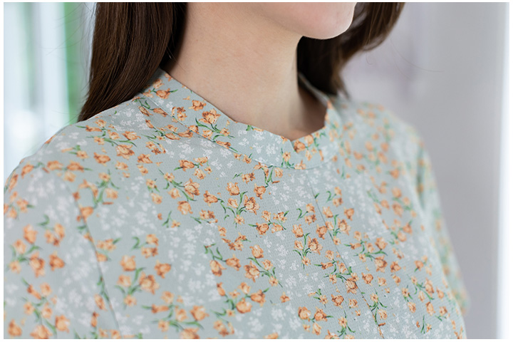 NT1740 Center Seam Floral Top – Pistachio Green - Image 2