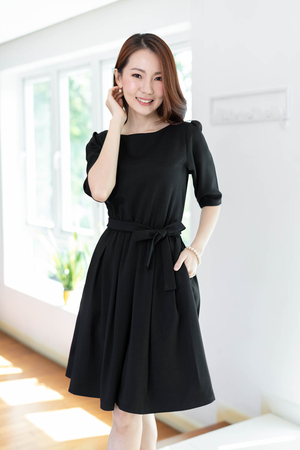 ND282 Audrey Classic Dress – Black - Image 9