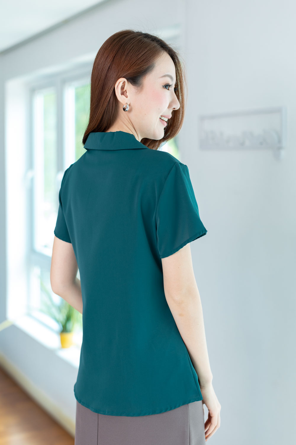 NT2299 Overlap Collar Blouse – Ocean Green - Image 10