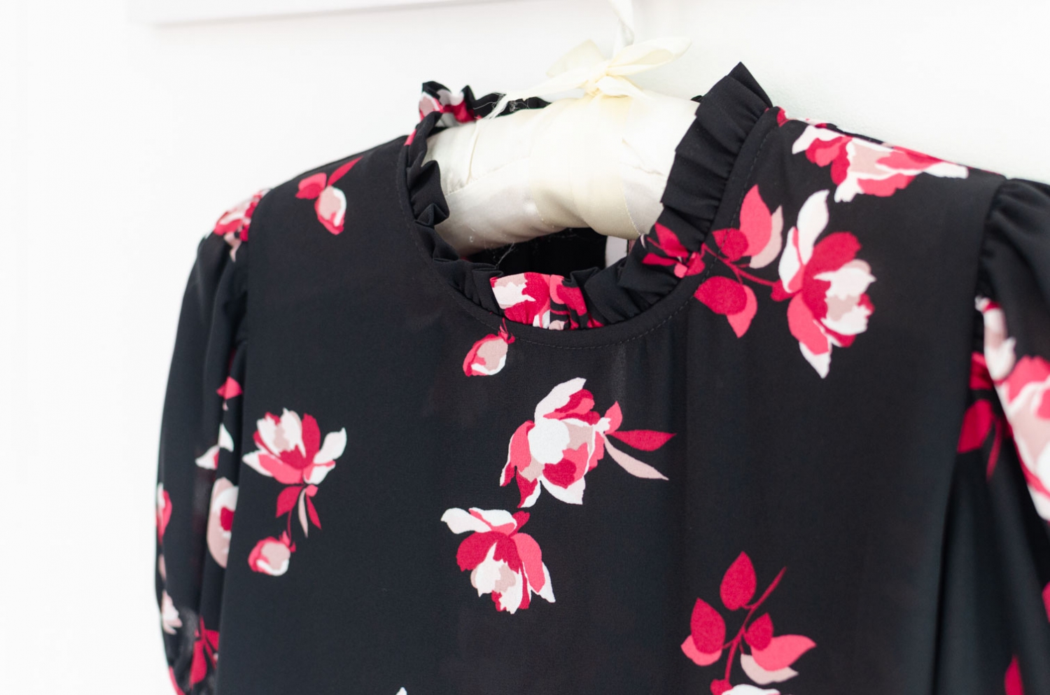 Alternative view of MT2710 Ruff Collar Camellia Chiffon Blouse – Black
