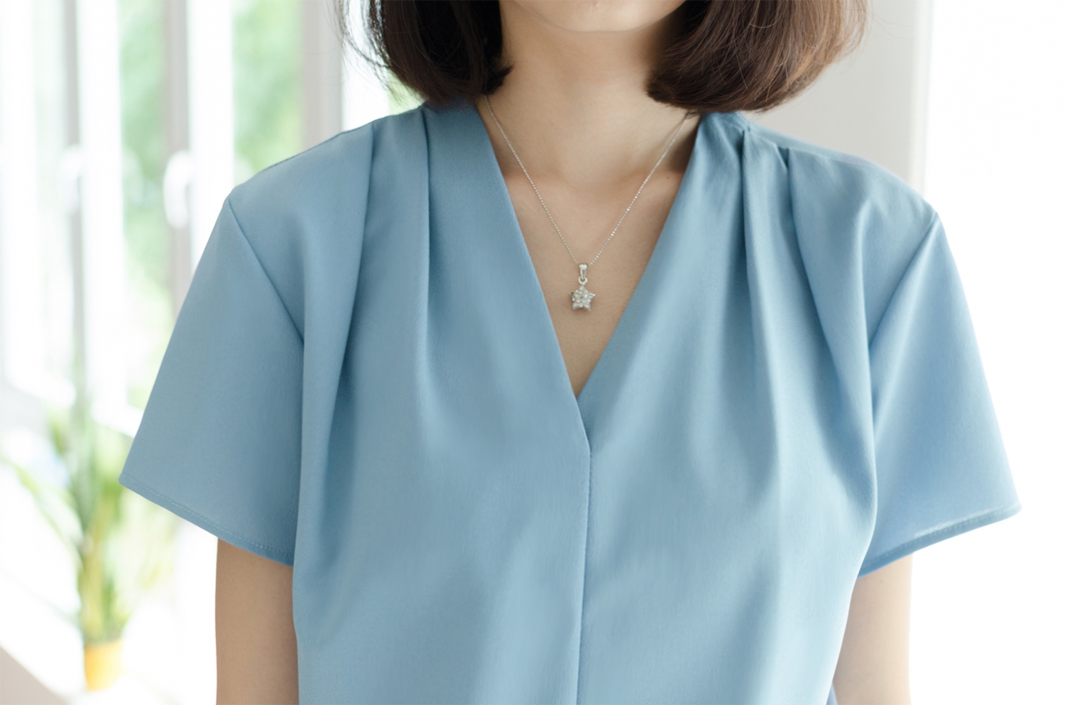 Alternative view of NT131 V-Collar Classic Blouse – Light Blue