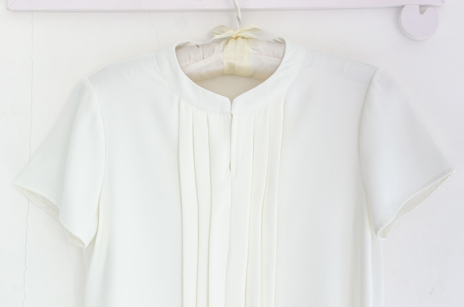 NT130 Key Hole Tucked Blouse – White - Image 2