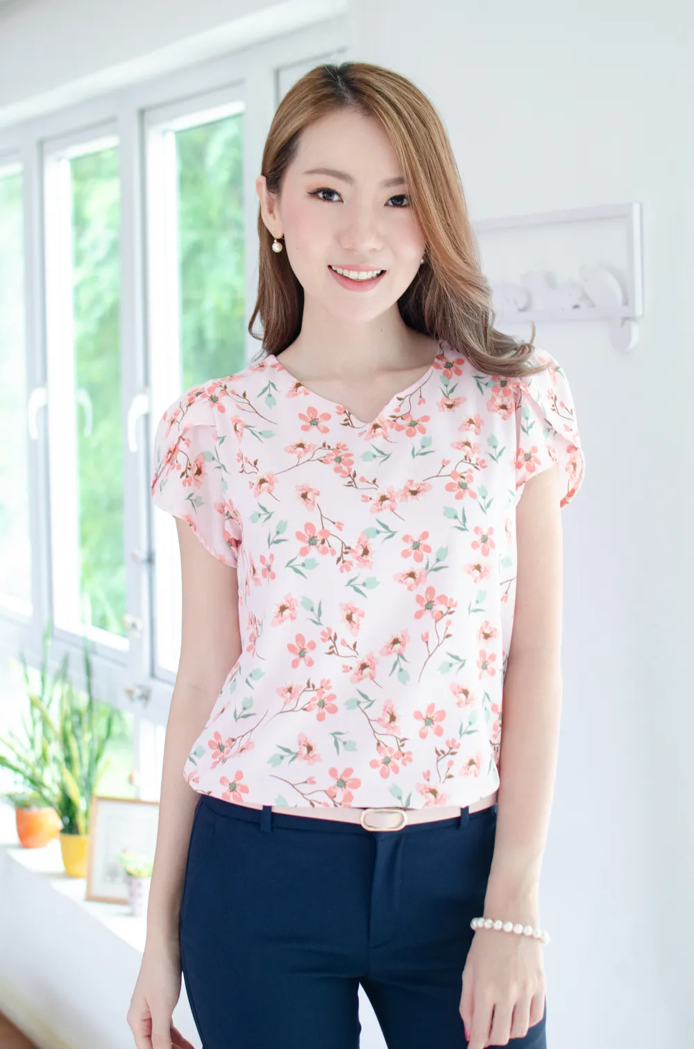 MT0202 Blossom Petal Sleeve Blouse – Pink
