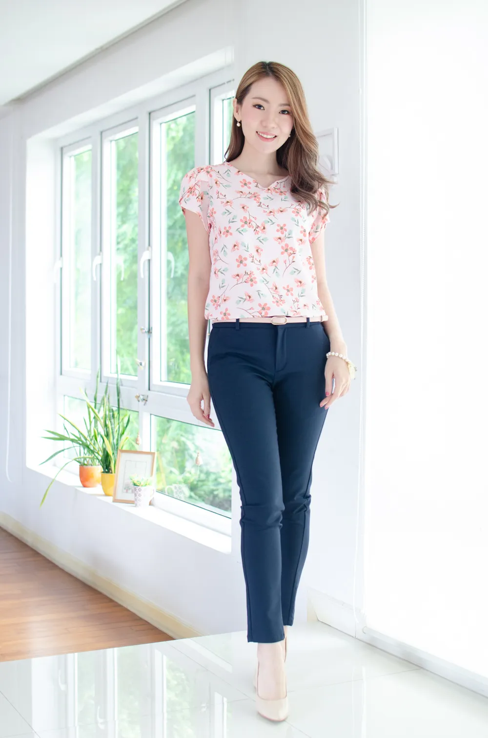 MT0202 Blossom Petal Sleeve Blouse – Pink - Image 5