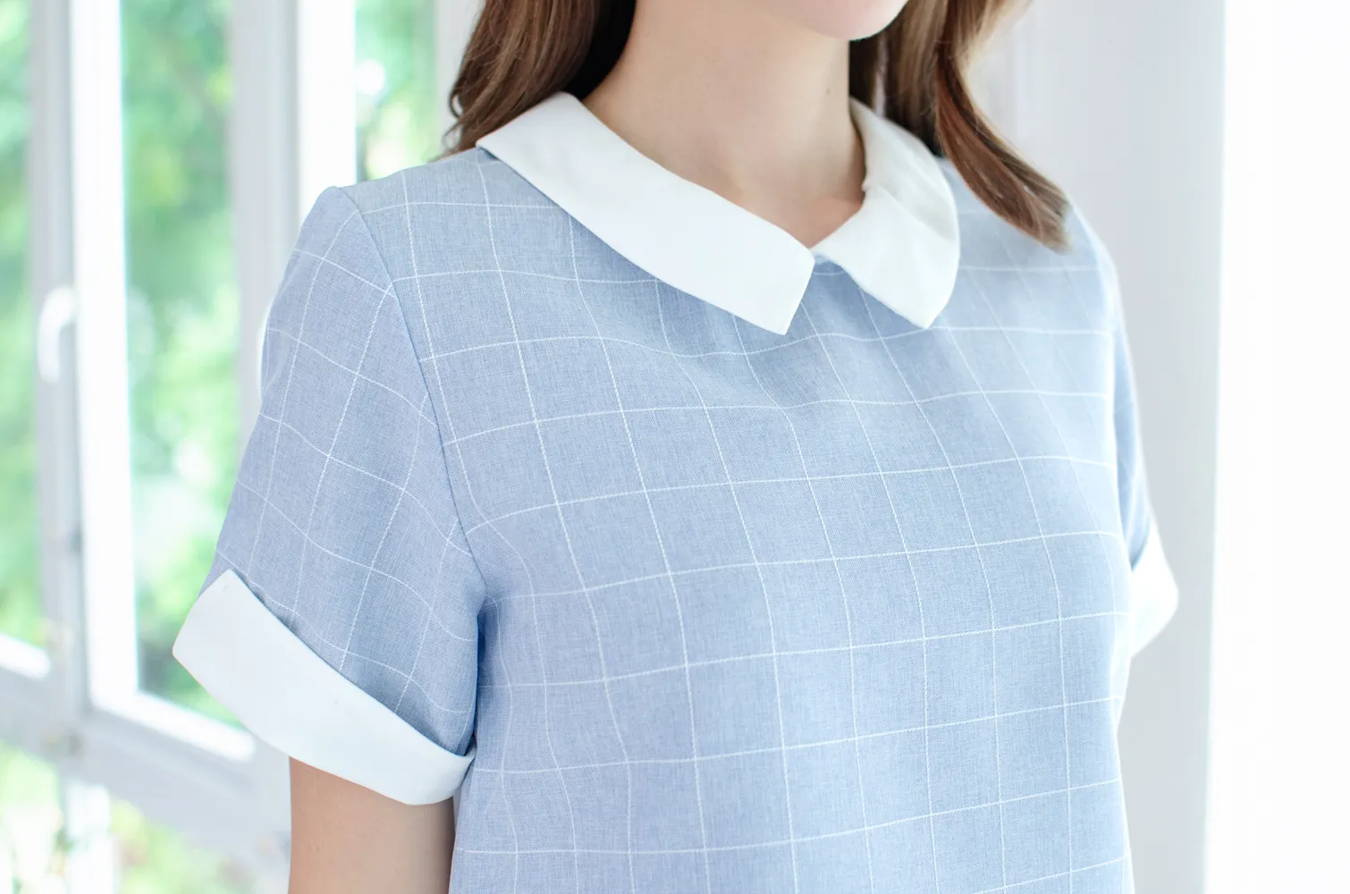 MT3823 Point Collar Notch Sleeve Blouse – Light Blue - Image 2