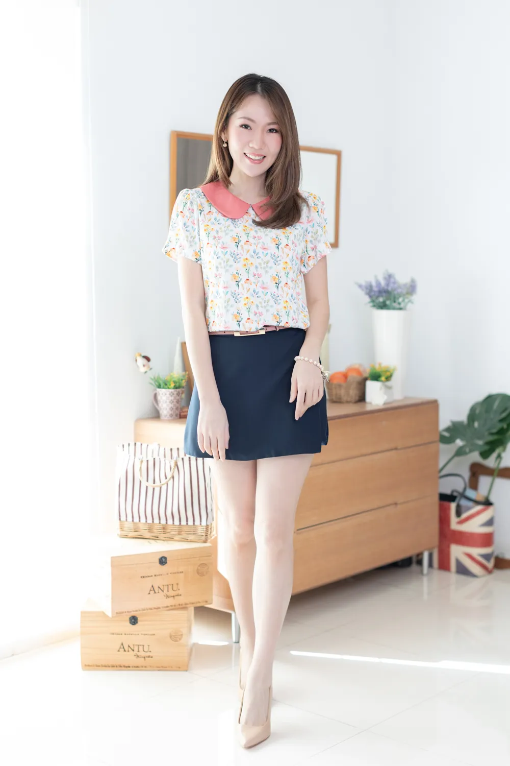 MT0106 Peter Pan Collar Folded Sleeve Blouse – White-Pink - Image 3