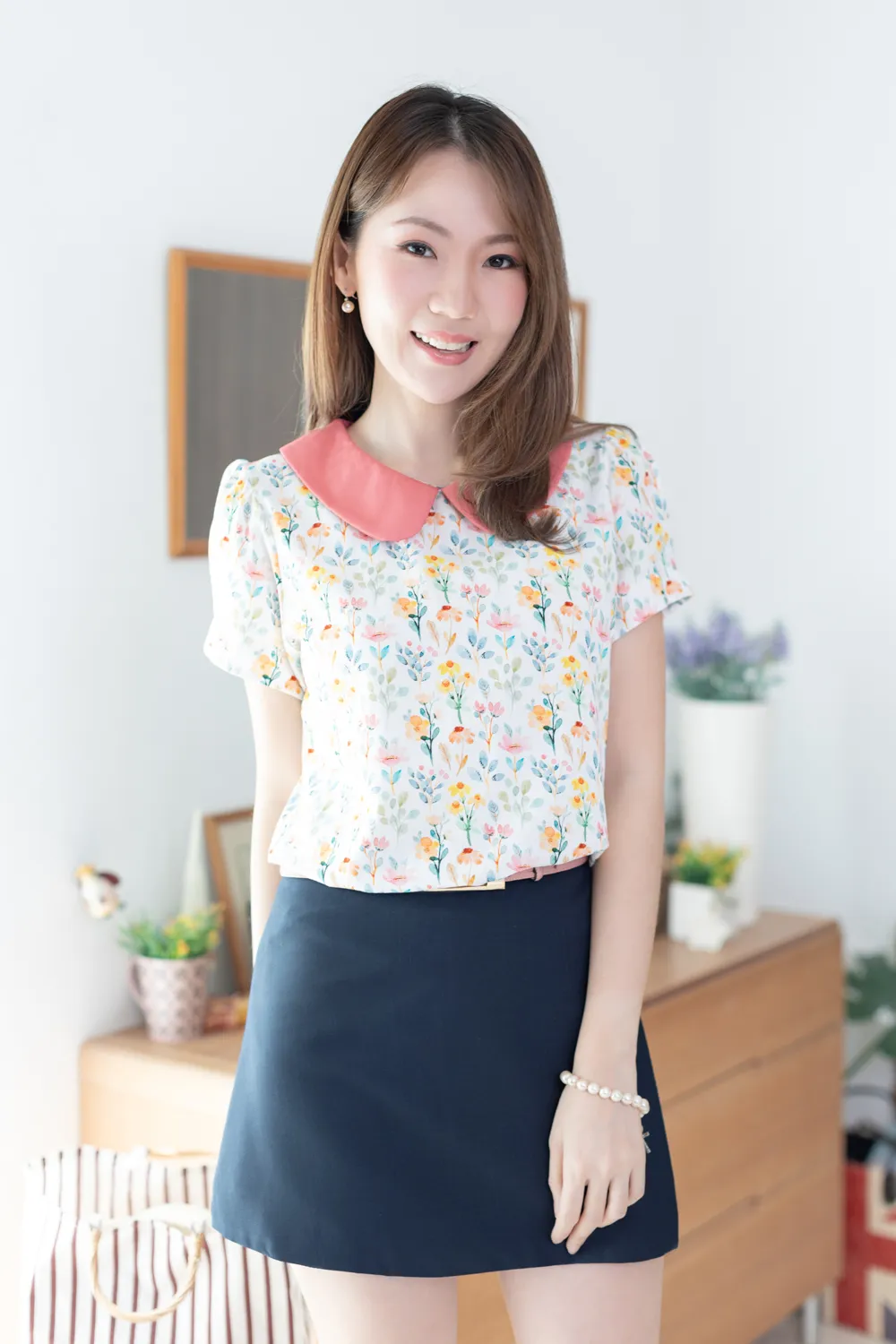 MT0106 Peter Pan Collar Folded Sleeve Blouse – White-Pink - Image 5