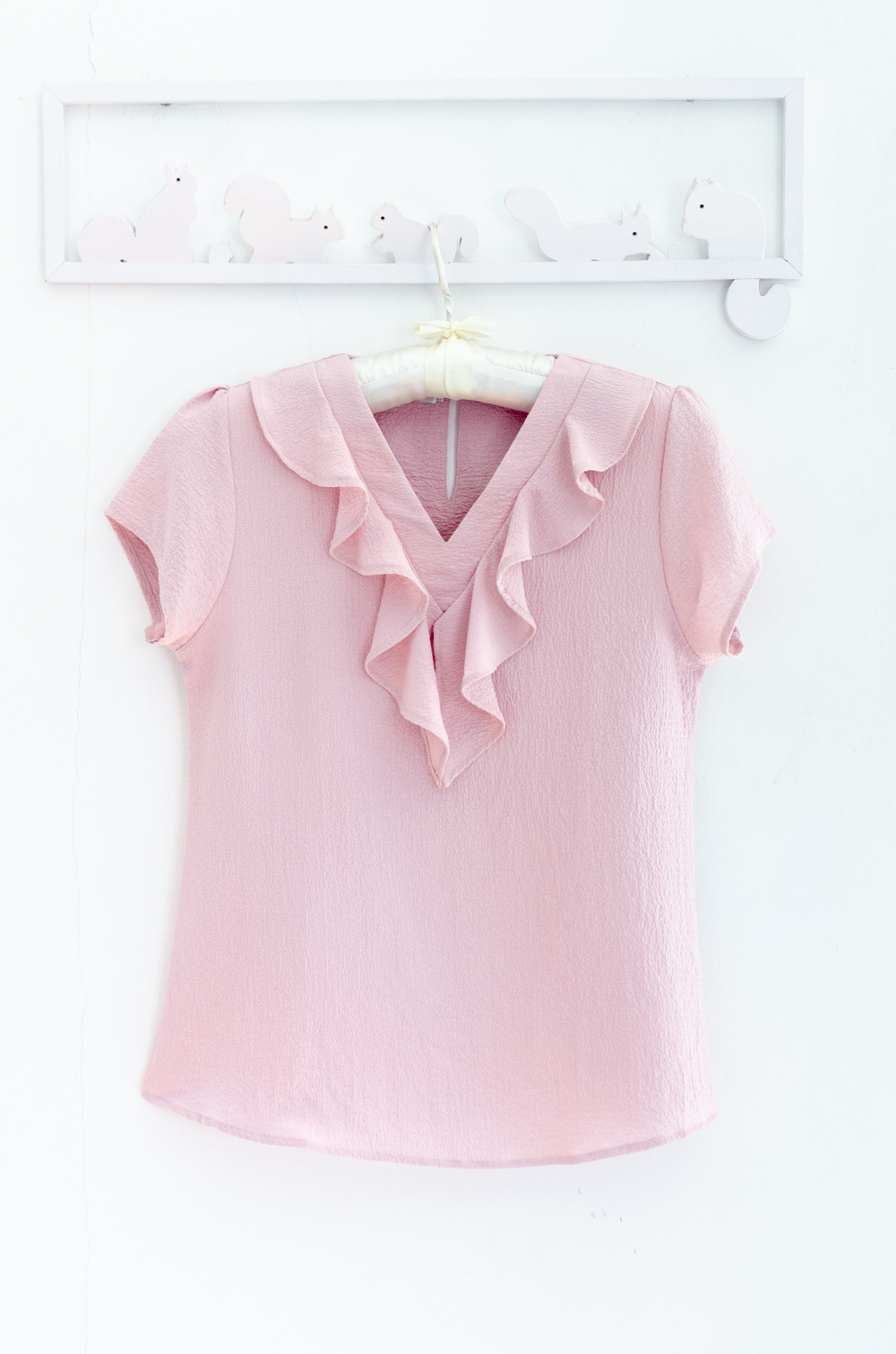 NT2450 V-Collar Ruffle Textured Blouse – Pink
