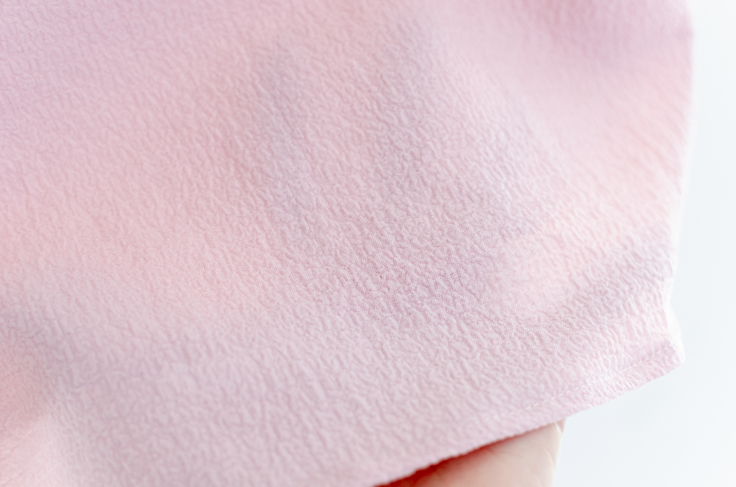 NT2450 V-Collar Ruffle Textured Blouse – Pink - Image 3