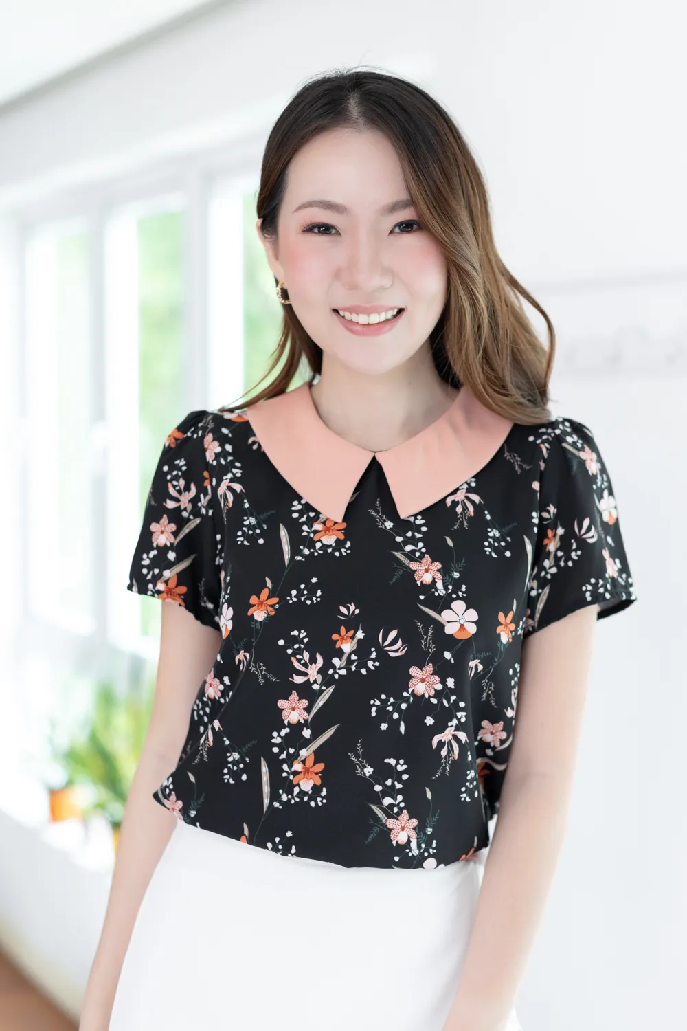 MT1301 Point Collar Orchid Print Blouse – Black-Peach - Image 8