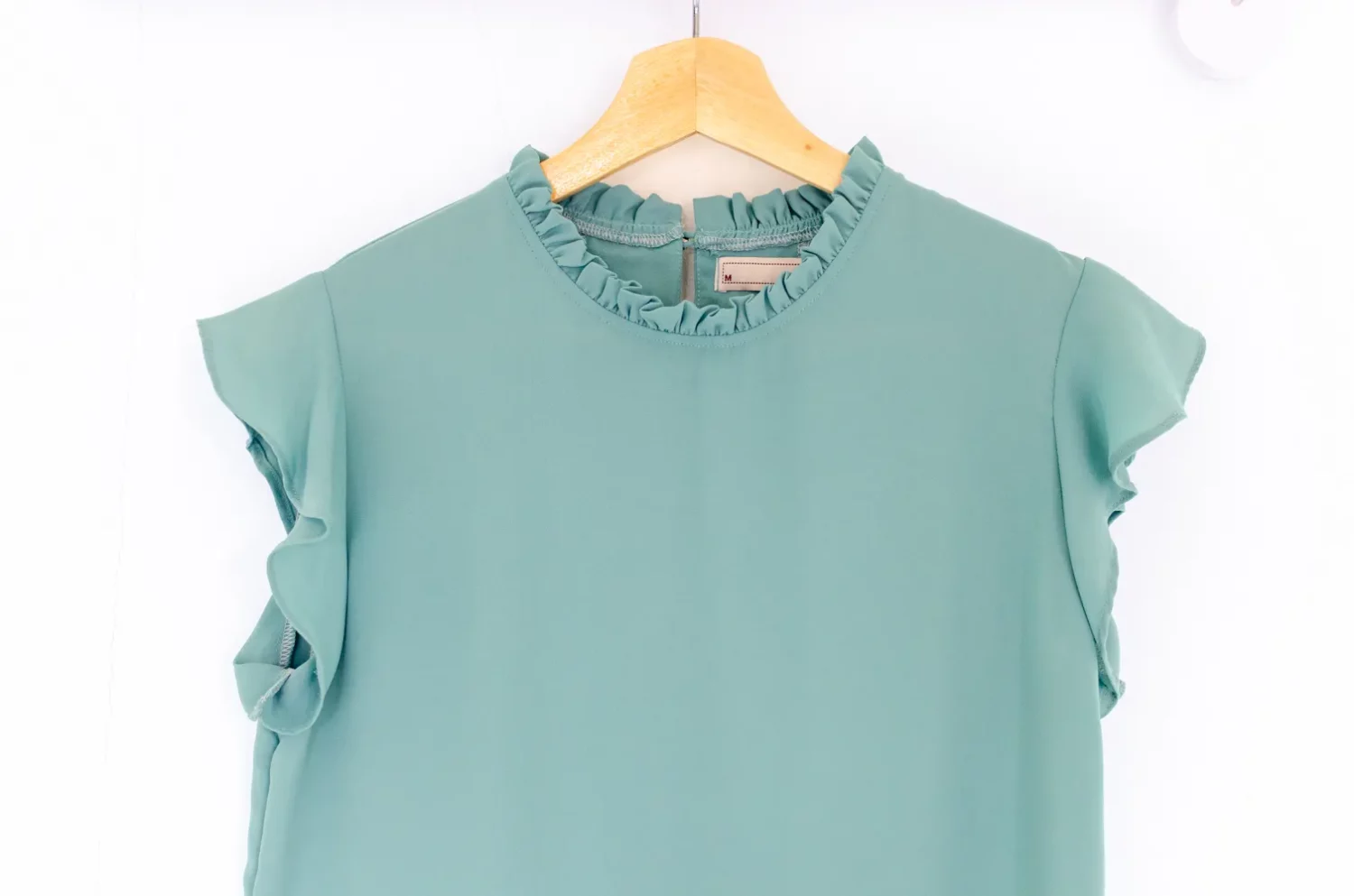 Alternative view of MT2711 Ruff Collar Frill Sleeve Blouse – Green