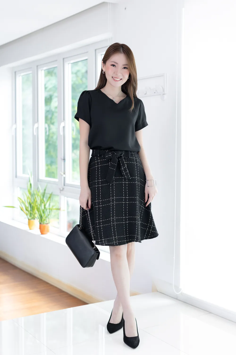 MT0206 Folded Sleeve Classic Blouse – Black - Image 3