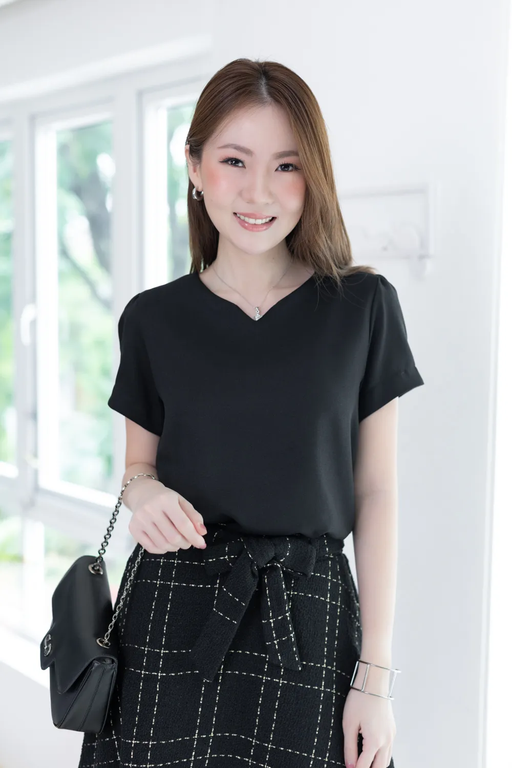 MT0206 Folded Sleeve Classic Blouse – Black - Image 7