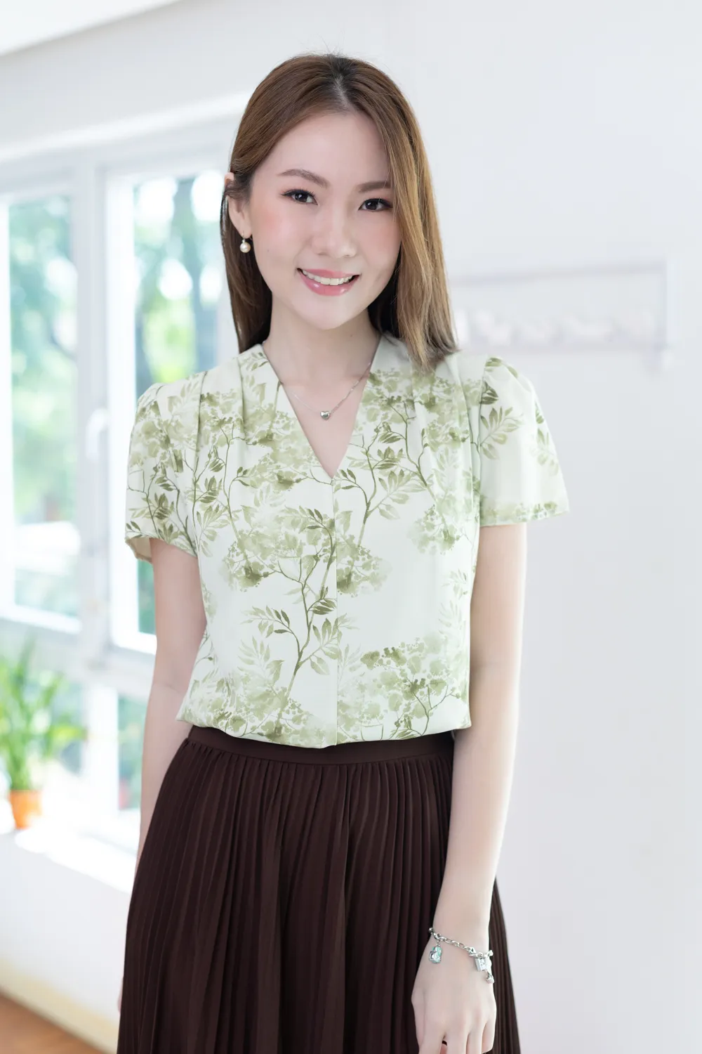 MT0601 V-Collar Twigelle Blouse – Pistachio Green - Image 4