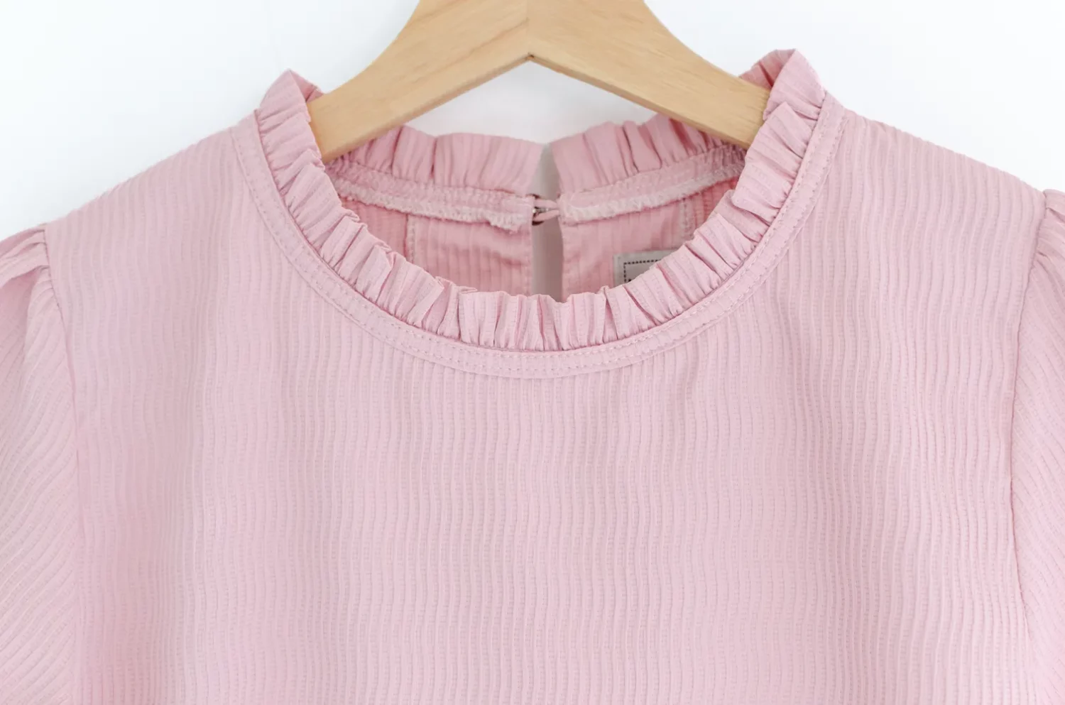 Alternative view of MT6752 Ripla Ruff Collar Blouse – Pink