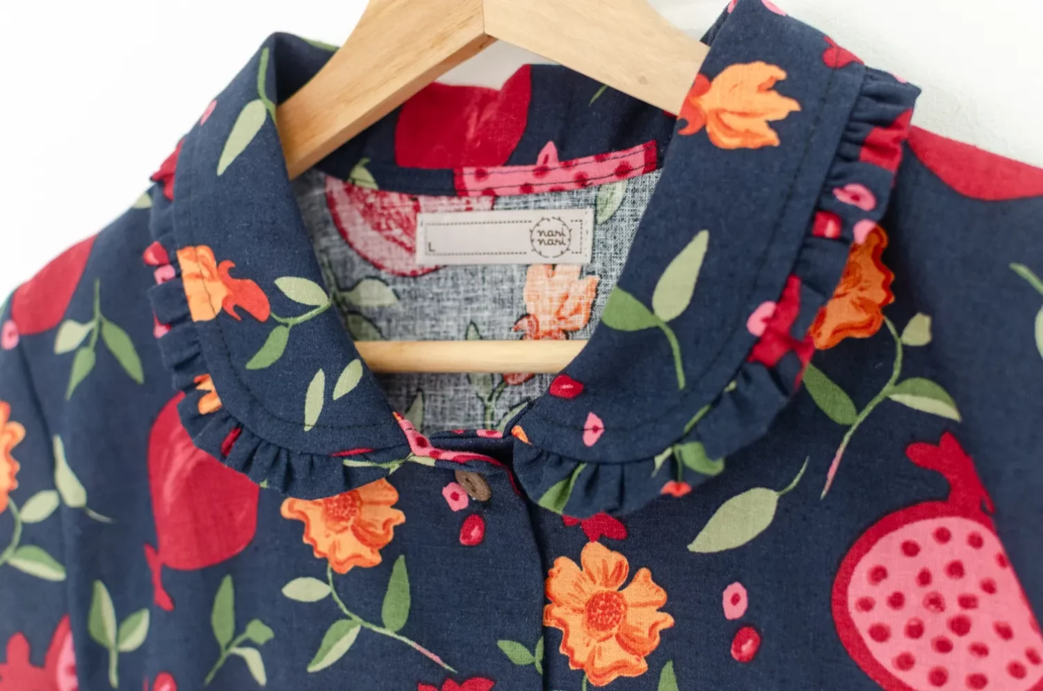 Alternative view of PT0245 Frill Peter Pan Collar Shirt – Pom Navy