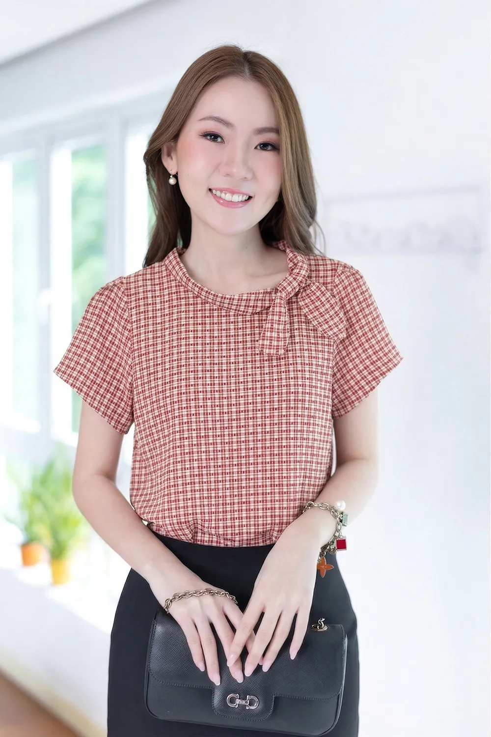 MT5139 Textured Gingham Side Bow Blouse – Red