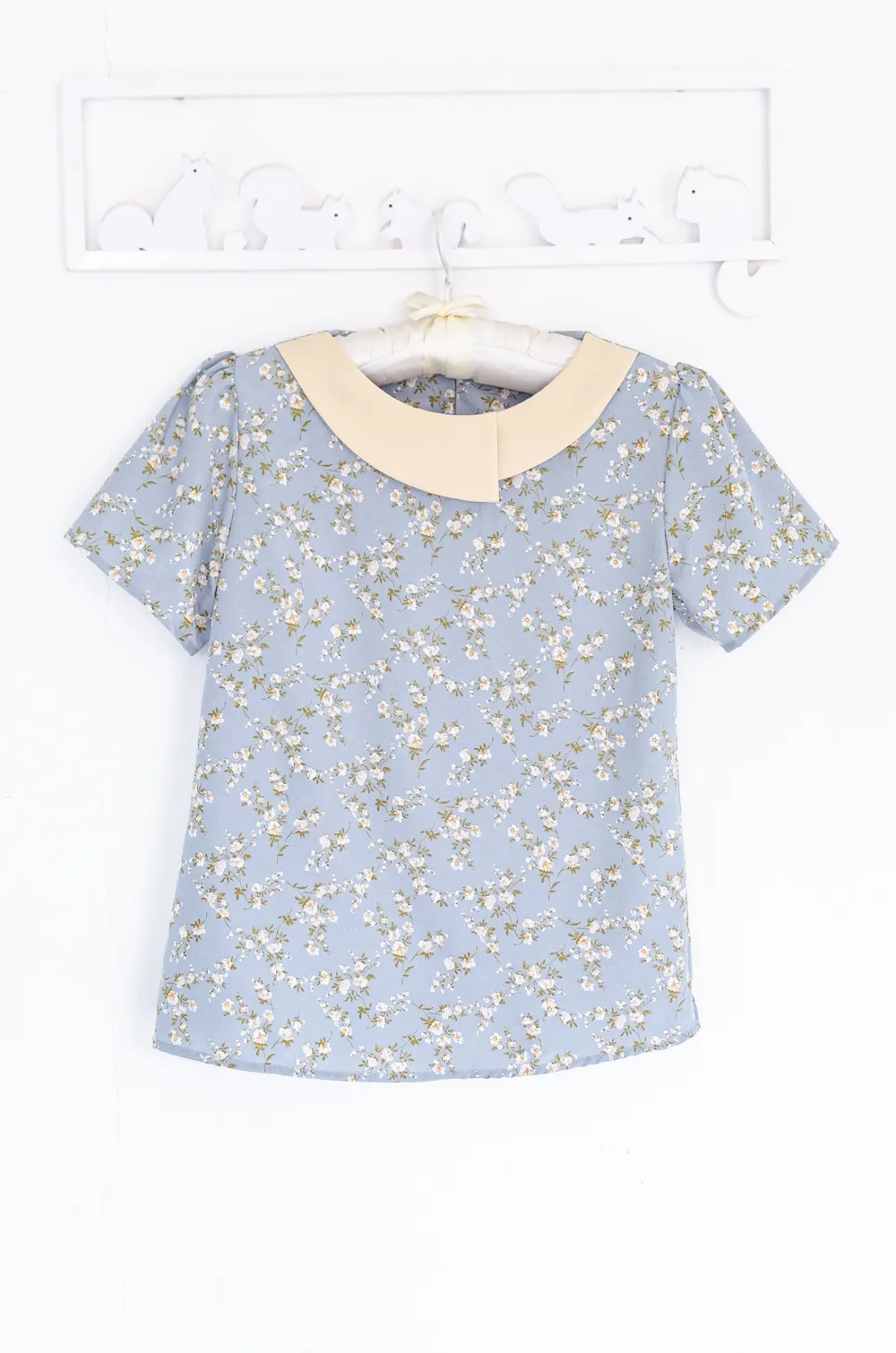 NT2334 Skew Point Collar Blouse – Blue