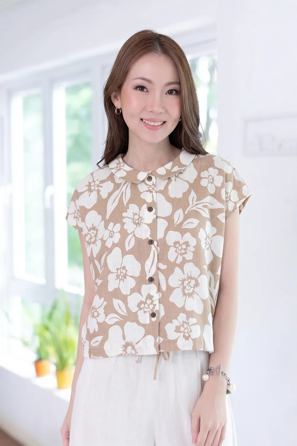 PT0300 Flower Crop Boxy Shirt – Coffee