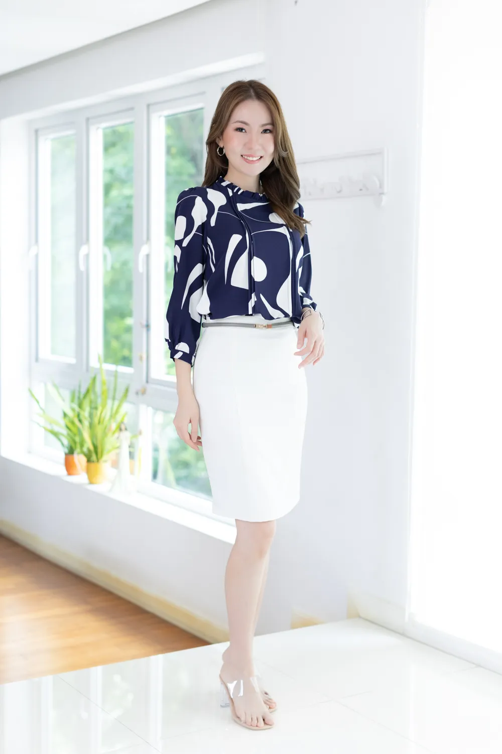 MT0431 Ruff Collar Pintuck Bow Blouse – Navy Blue - Image 4