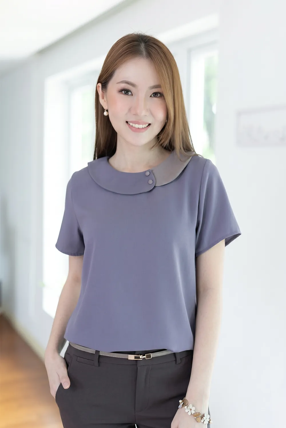 MT6401 Contrast Collar Buttoned Blouse – Dark Violet